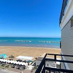 Otel Flying 3*