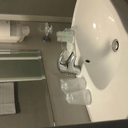 Hotel Flying