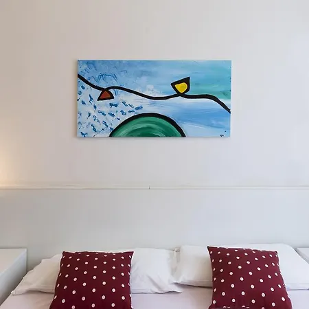Hotel Flying
